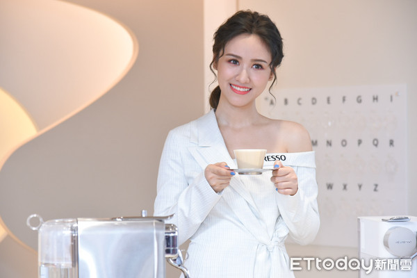 ▲Sandy吳姍儒出席雀巢Nespresso咖啡活動。（圖／記者林敬旻攝）