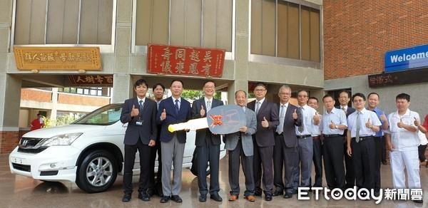 ▲▼ 本田汽車為培育本土汽修人才，捐贈實車給吳鳳大學藉以讓汽修科學生更有機會實務學習。（圖／記者翁伊森攝，下同）