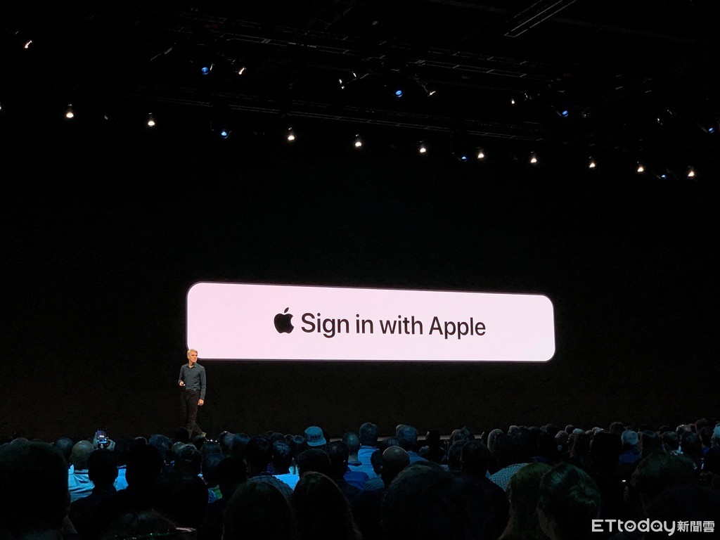 ▲▼蘋果推「Sign in with Apple」服務。（圖／記者邱倢芯攝）