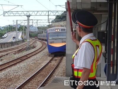 台鐵山佳站誤點2萬分鐘「5人遭記過」　段長拔主管職