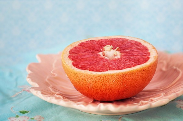 水果界的减肥圣品！研究：闻「葡萄柚」降低食慾、还能燃烧脂肪