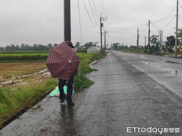 ▲▼2車衝撞離奇失蹤！4小時後…駕駛「泡水」慘死在65公尺外水溝中。（圖／記者翁伊森翻攝）