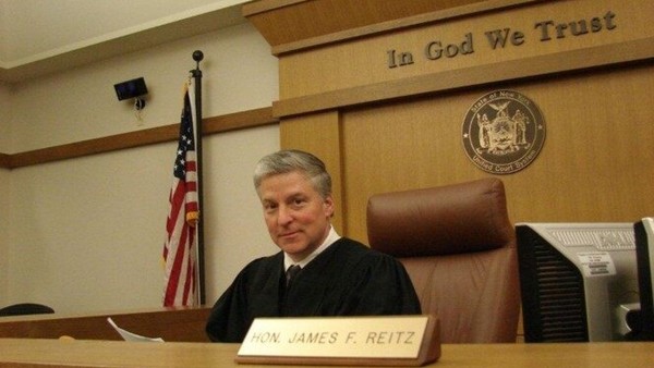 ▲▼美國紐約州普特南郡（Putnam County）一名57歲法官詹姆士（James Reitz）。（圖／取自Putnam County網站）
