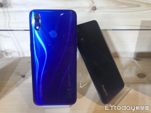 ▲入門款新機搭載S710處理器　realme 3 Pro登台價6990元。（圖／記者姚惠茹攝）