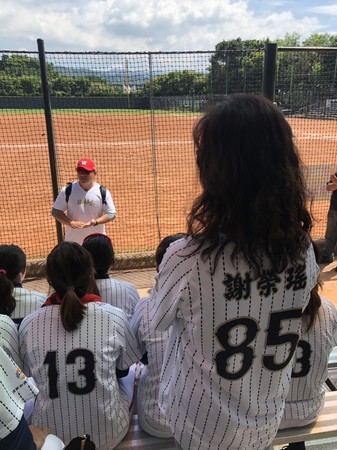 ▲頂新接棒未來女子棒球隊             。（圖／頂新集團提供）