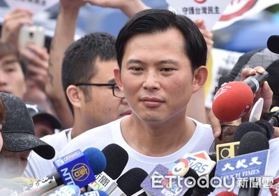 丁允恭「對不起我在辦公室打炮」　下一句酸爆黃國昌