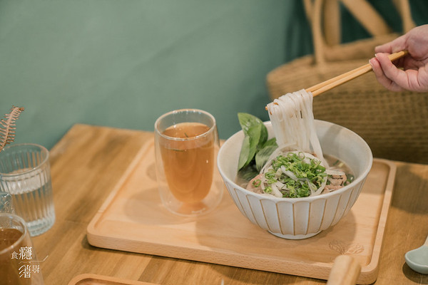 秒飛越南！板橋隱藏版小餐館　吃得到加了肉桂的生牛河粉