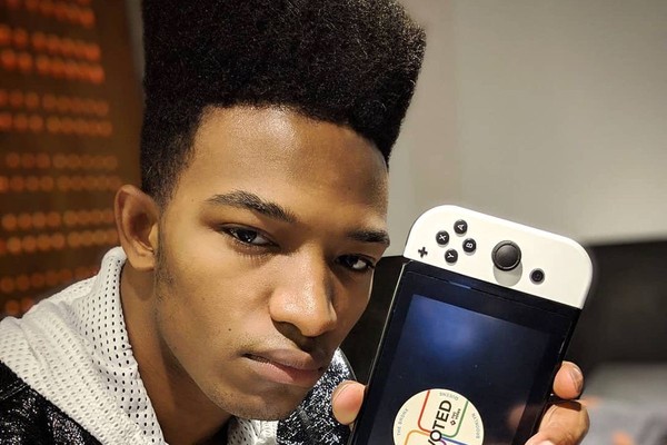 ▲▼美國知名Youtuber「Etika」疑自殺，遺體在25日尋獲，得年29歲。（圖／翻攝自推特）