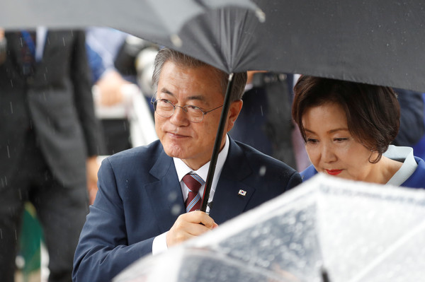 ▲▼南韓總統文在寅抵達日本大阪出席G20峰會。（圖／路透）