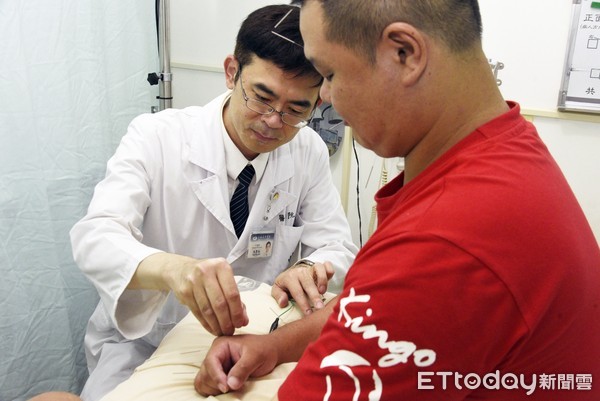 ▲▼年輕型中風莫輕忽。（圖／大林慈濟醫院提供）