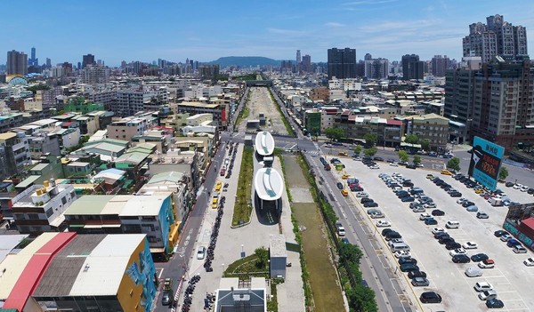 ▲▼高雄市鐵路地下化正義站及鳳山站周邊土地將推出增額容積。（圖／高雄市都發局提供）