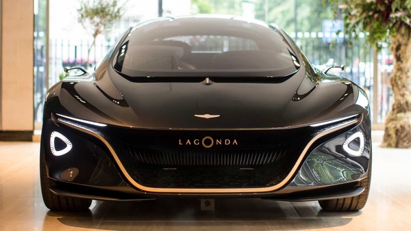 ▲Aston Martin於英國展演Rapide E、Lagonda Concept概念車。（圖／翻攝自Aston Martin）