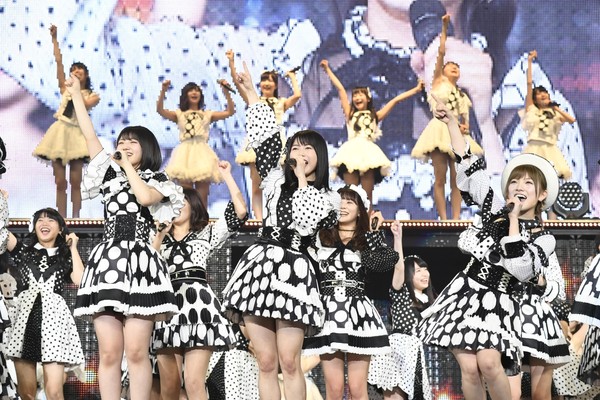 ▲AKB48台北演唱會舞台設計有巧思！歌迷可近距離面對面互動。（圖／寬宏藝術提供）