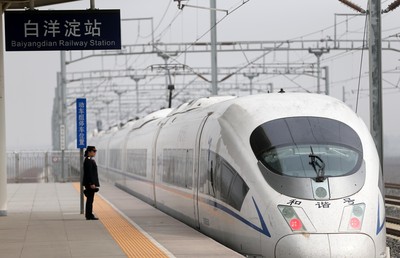 陸中秋、十一連假8天　單日客流高峰3.4億人次