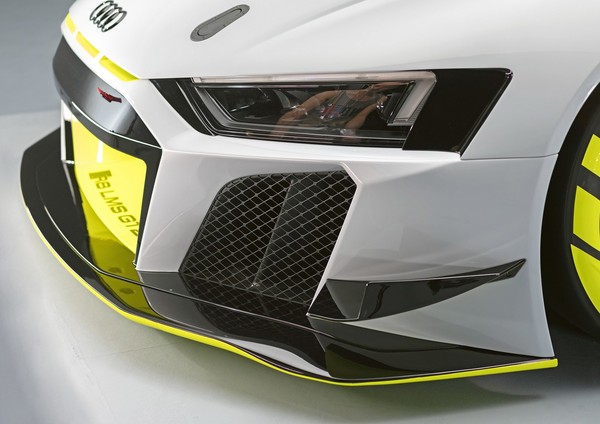 ▲奧迪推出R8 LMS GT2賽車 。（圖／翻攝自Audi）