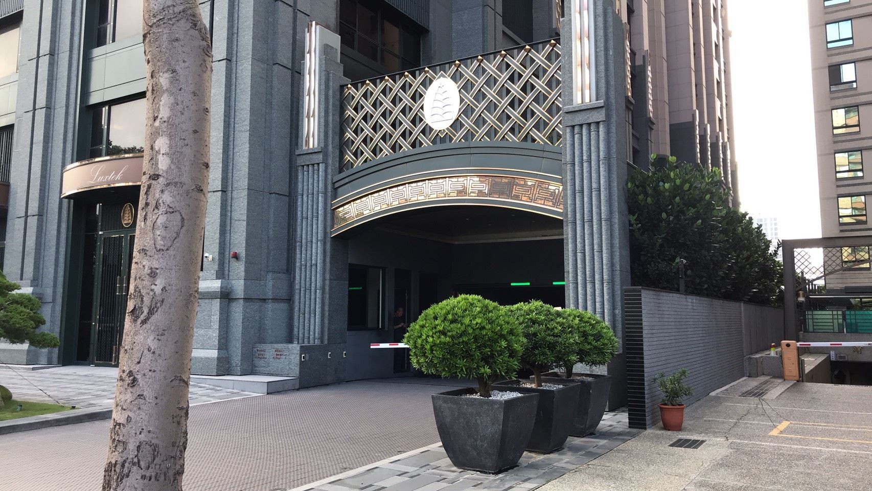 大雨催落高市修法建案加車道頂蓋跑流程只需2周 Ettoday房產雲 Ettoday新聞雲