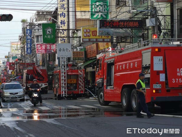 ▲員林市區清晨自助餐店發生火警。（圖／記者唐詠絮攝）