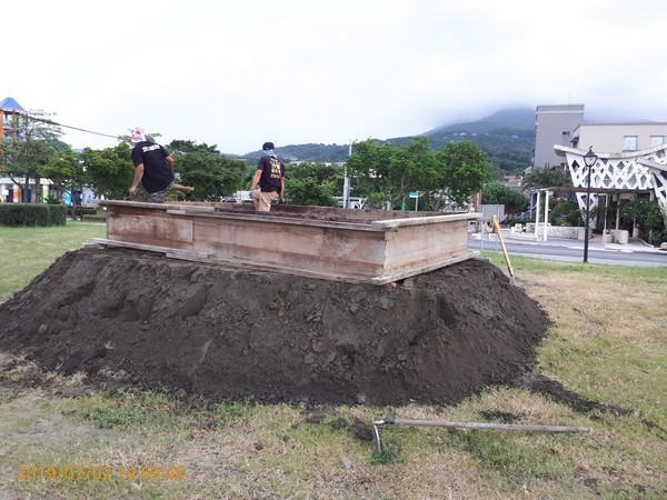 ▲15座沙雕作品預計在8月中旬完成。（圖／新北市高管處提供）
