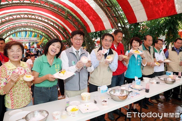 ▲「左鎮Baking烘焙嘉年華-左鎮芒果椪一夏」的活動，台南市長黃偉哲親臨現場參加活動。（圖／記者林悅翻攝，下同）