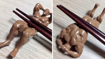 「筋肉男筷架」爆紅！網3D列印手工製作　養眼六塊肌撐住你的筷子