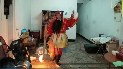 彰化「送肉粽」在60年前天天有！　乩童回憶：阿公那輩趕鬼好腳勤