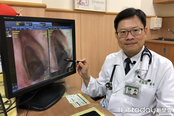 ▲▼臺中慈濟醫院胸腔內科邱國樑醫師表示，特殊體質的病人，臨床上遇到維持生命需要氣切時，必須以搶救生命為優先。支氣管內視鏡影像，左圖氣管因肉芽組織增生剩下一條細縫，右圖為電燒及冷凍方式去除肉芽組織將狹窄處打通。增生的肉芽組織位置示意圖。（圖／台中慈濟醫院提供）