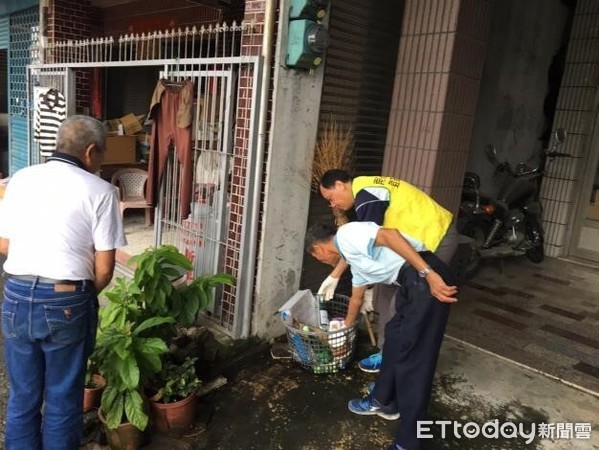 ▲為防止登革熱疫情蔓延，台南市衛生局啟動大台南37區總動員，孳清342里。（圖／記者林悅翻攝，下同）