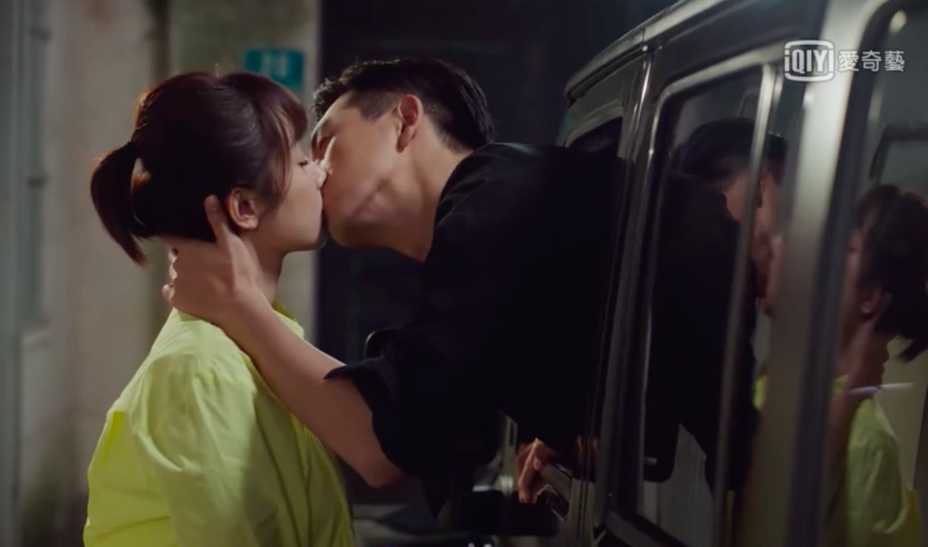 李現霸氣摟脖KISS楊紫「車窗之吻」！《親愛的》狂灑糖太甜了| ETtoday