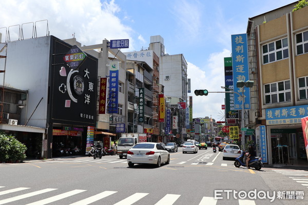 ▲▼台南東門商圈。（圖／記者陳建宇攝）