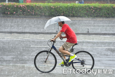 快訊／大雷雨強襲基隆、新北　最新警戒區出爐