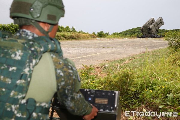 ▲▼海、空軍飛彈射擊訓練，展現自我防衛能力。（圖／國防部提供）