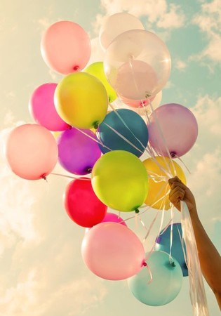 ▲▼從氣球顏色測心智年齡。（圖／翻攝自Pinterest、Unsplash）