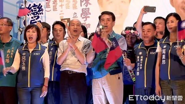 ▲▼韓國瑜國民黨提名後首場造勢_唱歌。（圖／ETtoday攝影中心攝）