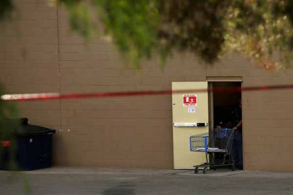 ▲▼ 美國德州艾爾帕索（El Paso）沃爾瑪賣場3日遭到槍手血洗，至少20死。（圖／路透）