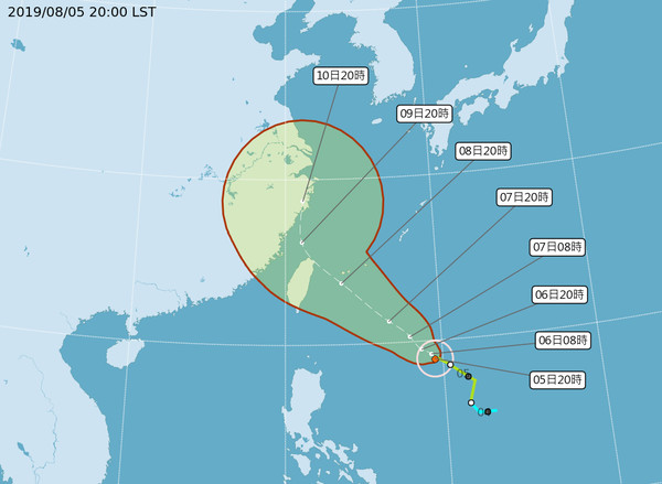 ▲▼利奇馬將轉中颱逼近　最新路徑曝光：中心恐擦過台灣東北。（圖／中央氣象局）