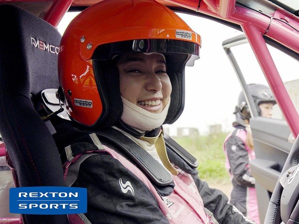 挑戰AXCR第14年，這是沈佳穎第一次擁有台灣汽車品牌奧援一整台全新比賽車輛，她將背負SsangYong台灣總代理與家人朋友的期待，放膽為國爭光。