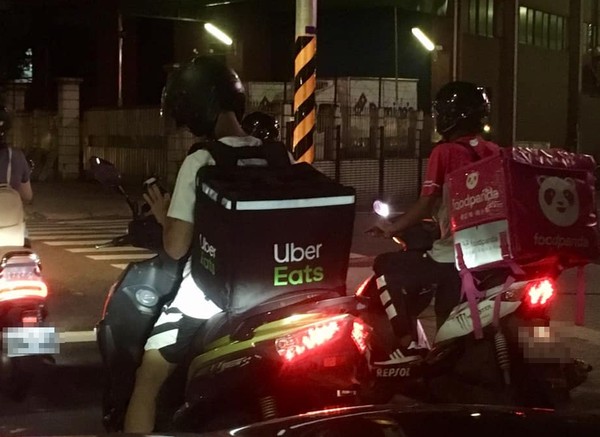 ▲熊貓、Uber Eats、外送（圖／翻攝臉書爆廢公社）