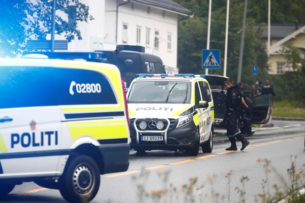 ▲▼挪威奧斯陸郊區貝魯姆（Baerum）地區的努爾伊斯蘭中心（Al-Noor Islamic Center）10日傳出槍擊案。（圖／路透）