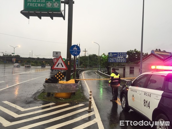 ▲因0813豪雨影響，截至8月13日下午1時許，台南市有10區道路橋梁閉情。（圖／記者林悅翻攝，下同）