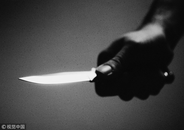 過年寄生朋友家睡覺被吵醒不爽　台中男「棍棒刀」刺擊他爸左胸
