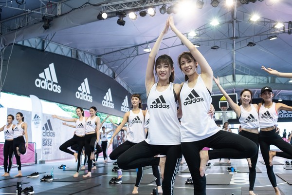 ▲▼ adidas 2019 Sports Base運動基地8月15日正式啟動宇宙 林思宇、雨婷「美力挑戰」揮汗展現Girls Power            。（圖／主辦單位提供）
