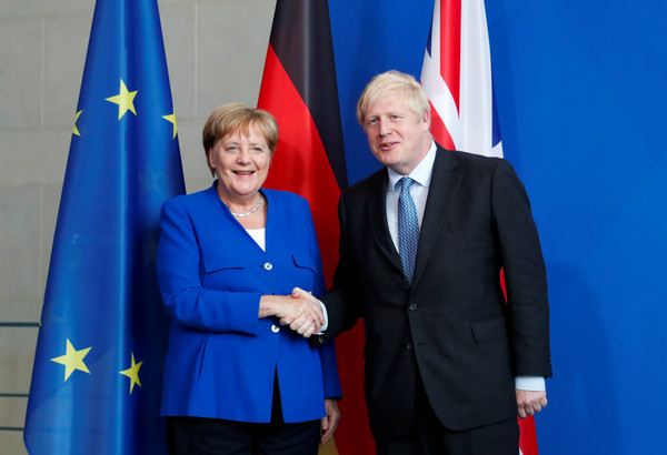 ▲▼德國總理梅克爾（Angela Merkel）與英國首相強生（Boris Johnson）。（圖／記者張方瑀攝）