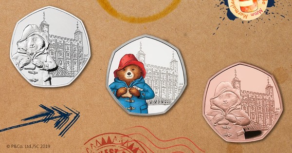 ▲英國鑄幣局推出最新兩款柏靈頓熊硬幣。（圖／The Royal Mint Experience粉絲頁）
