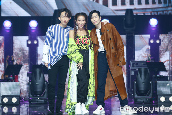 ▲林宥嘉和蕭敬騰首度主持就叩關金鐘獎。（圖／記者徐文彬攝）