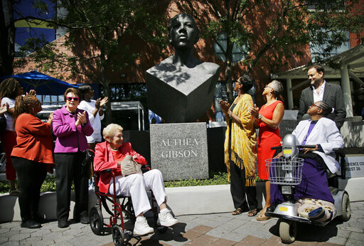 ▲黑人女網先驅吉布森的雕像在美網揭幕。（圖／達志影像／美聯社）