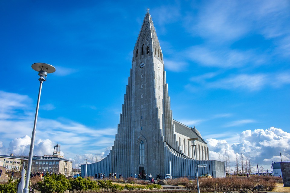 ▲▼冰島，雷克雅維克，黃金瀑布，哈爾格林姆教堂。（圖／取自免費圖庫Pixabay） 
