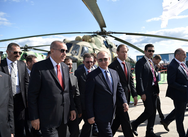 ▲▼普丁與土耳其總統艾爾段在2019莫斯科國際航空太空博覽會（MAKS）開幕式。（圖／路透）