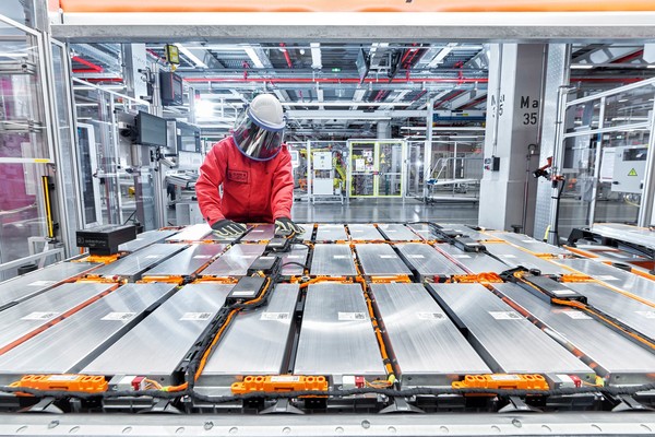 ▲Audi與大陸比亞迪汽車正在協議，將由後者擔任鋰電池供應商。（圖／翻攝自Audi）