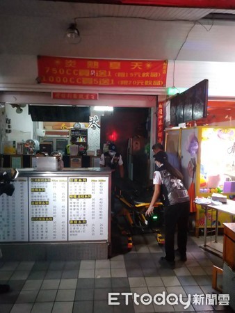 高雄4煞深夜闖飲料店圍毆　老闆遭打破頭、右手骨折（圖／記者吳奕靖翻攝）