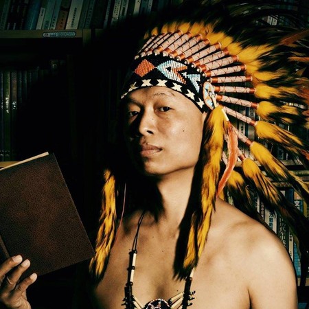 ▲▼劇場導演謝東寧癌逝享年51歲　生前說過離開時最想「成為一道光」（圖／翻攝自謝東寧臉書Tung Ning Hsieh）